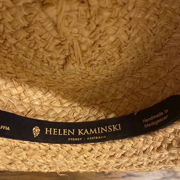 Helen Kaminski, straw hat made in Australia - Picture 3 of 4